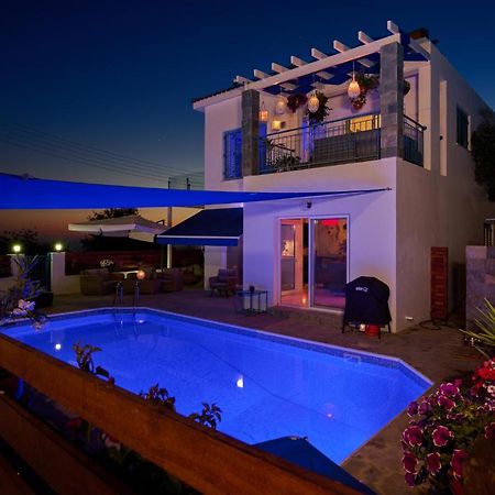 Villanelle Bed & Breakfast Welcomes Dog Lovers Only Tala Extérieur photo