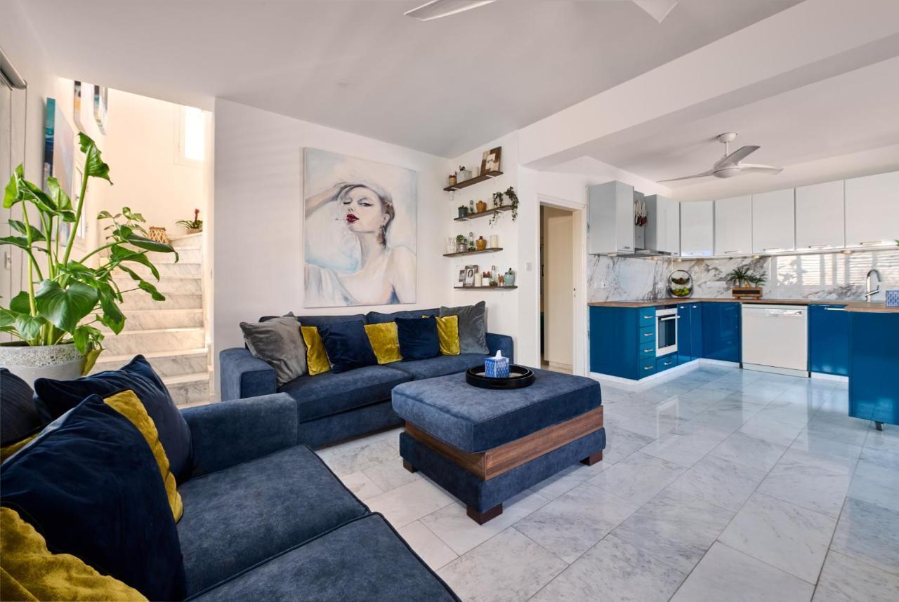 Villanelle Bed & Breakfast Welcomes Dog Lovers Only Tala Extérieur photo